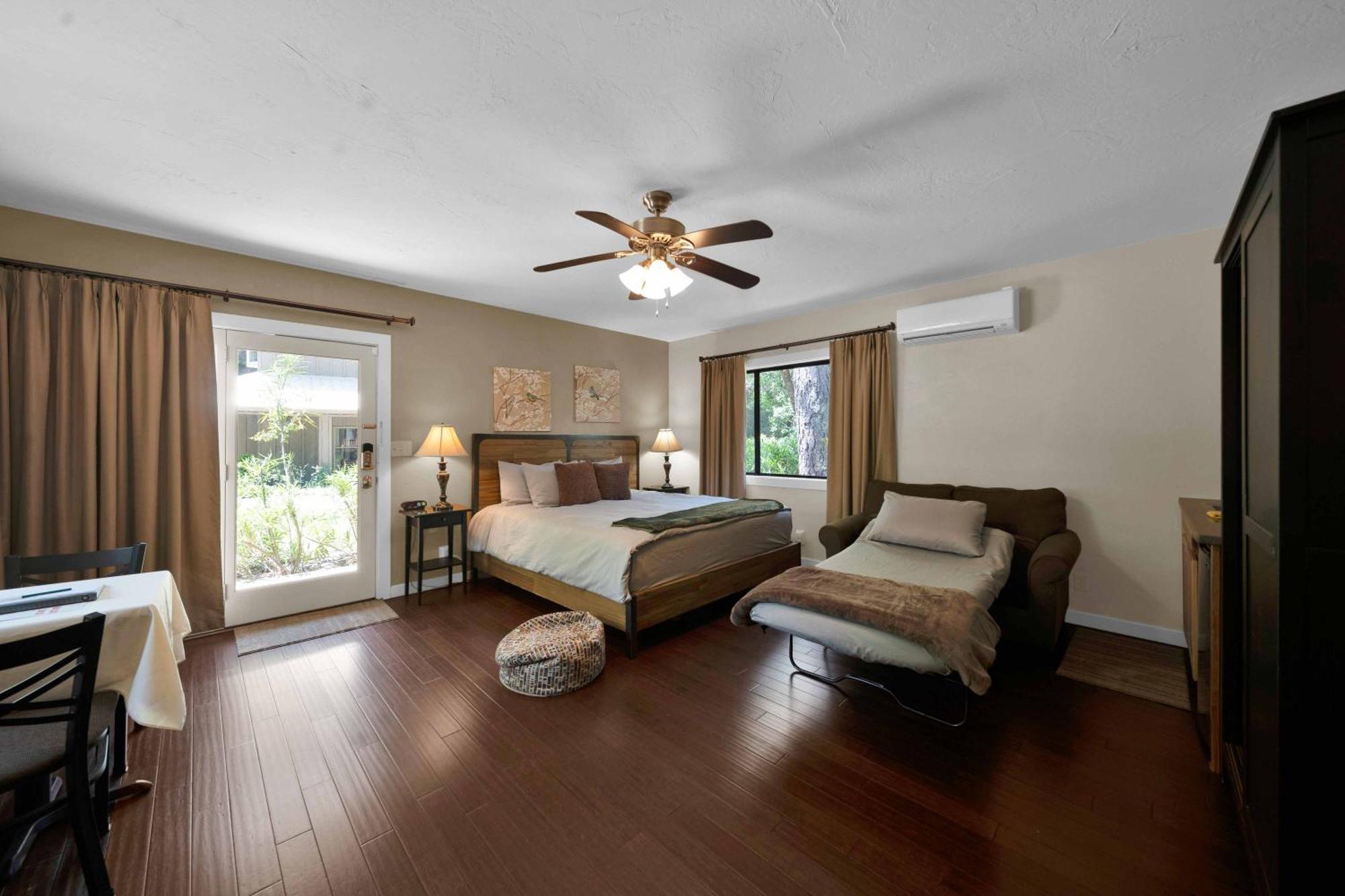 The Inn at Shasta Lake Lakehead Bagian luar foto